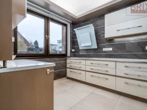 Prodej rodinného domu, Králův Dvůr - Levín, Levínský Vršek, 404 m2