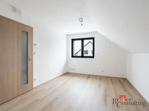 Prodej rodinného domu, Lovčice, 164 m2