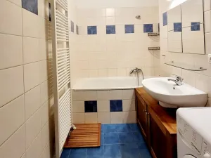 Prodej bytu 2+kk, Praha, Harmonická, 50 m2