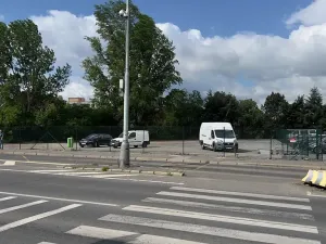 Pronájem komerčního pozemku, Praha - Modřany, Komořanská, 1500 m2