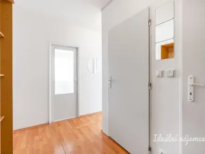Pronájem bytu 2+kk, Praha - Střížkov, Jablonecká, 41 m2