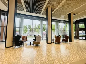 Pronájem kanceláře, Praha - Nusle, Lomnického, 423 m2