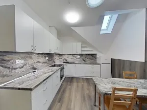 Pronájem bytu 3+1, Štoky, 97 m2