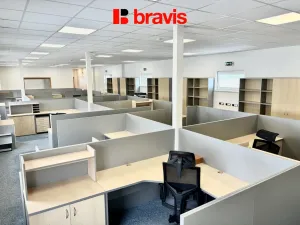 Pronájem kanceláře, Brno - Slatina, Hviezdoslavova, 257 m2