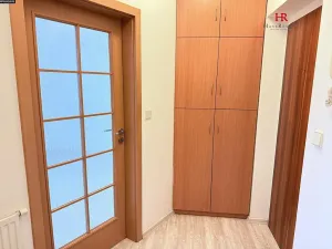 Pronájem bytu 2+kk, Benešov, Dukelská, 51 m2