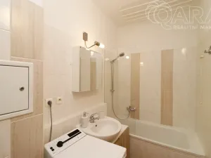 Pronájem bytu 2+kk, Praha, Kurta Konráda, 46 m2