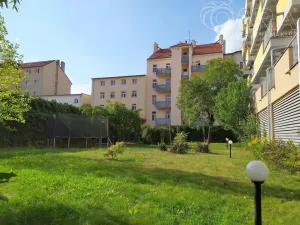 Pronájem bytu 2+kk, Praha, Kurta Konráda, 46 m2