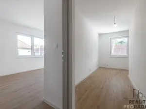 Prodej bytu 4+kk, Ostopovice, B. Němcové, 170 m2