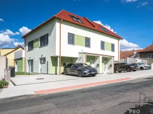 Prodej bytu 4+kk, Ostopovice, B. Němcové, 90 m2