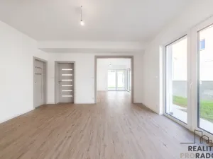 Prodej bytu 4+kk, Ostopovice, B. Němcové, 90 m2