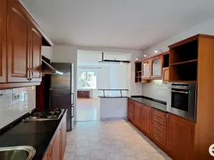 Pronájem bytu 2+1, Kolín - Kolín IV, Havlíčkova, 73 m2