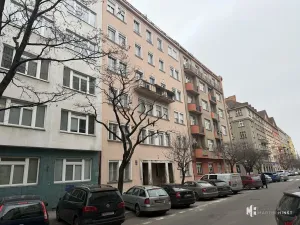 Pronájem bytu 1+kk, Praha - Vinohrady, Hradecká, 26 m2
