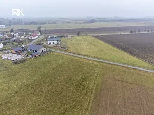 Prodej pozemku pro bydlení, Uhersko, 944 m2