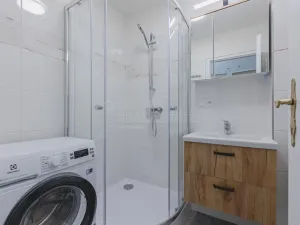 Pronájem bytu 3+1, Praha, Budějovická, 83 m2