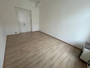 Pronájem bytu 1+1, Praha - Libeň, Sokolovská, 37 m2