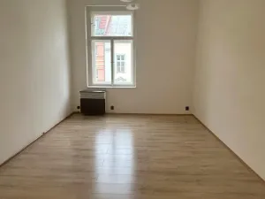 Pronájem bytu 1+1, Praha - Libeň, Sokolovská, 37 m2