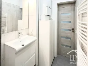 Pronájem bytu 2+1, Děčín, Liliová, 56 m2