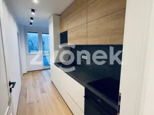 Pronájem bytu 3+1, Zlín, Zarámí, 96 m2