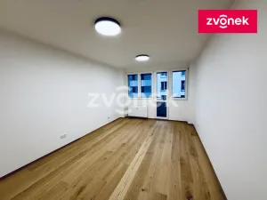 Pronájem bytu 3+1, Zlín, Zarámí, 96 m2