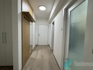 Pronájem bytu 2+kk, České Budějovice, Na Zlaté stoce, 50 m2