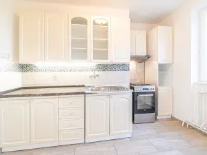 Pronájem bytu 3+1, Kralupy nad Vltavou - Mikovice, 28. října, 64 m2