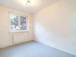 Pronájem bytu 3+1, Kralupy nad Vltavou - Mikovice, 28. října, 64 m2