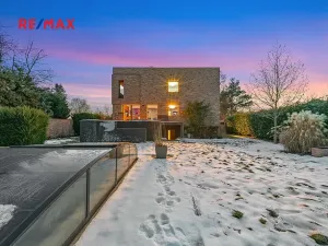 Prodej vily, Praha - Klánovice, Zádražanská, 330 m2