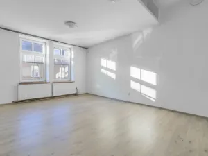 Prodej bytu 2+kk, Trutnov - Poříčí, Voletinská, 50 m2