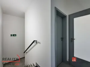 Pronájem kanceláře, Tvarožná, 266 m2