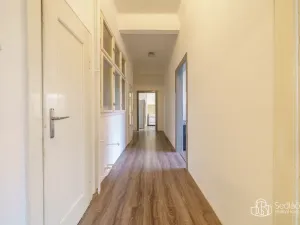 Prodej bytu 3+1, Karlovy Vary - Drahovice, Vítězná, 93 m2