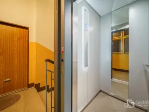 Prodej bytu 3+1, Karlovy Vary - Drahovice, Vítězná, 93 m2