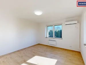 Pronájem bytu 1+1, Žďár nad Sázavou, 34 m2