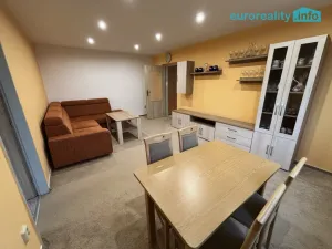 Prodej bytu 2+1, Klatovy, Pod Koníčky, 54 m2