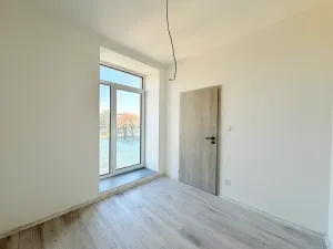 Pronájem bytu 2+kk, Milovice, Slepá, 32 m2
