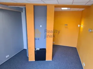 Pronájem kanceláře, Brno - Řečkovice, Novoměstská, 137 m2