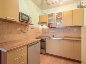 Pronájem bytu 2+kk, Praha, Kurzova, 43 m2