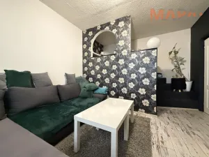 Prodej bytu 2+1, Kadaň, Chomutovská, 53 m2