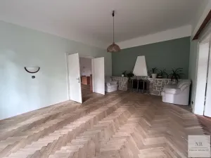 Prodej bytu 4+1, Karlovy Vary, Krále Jiřího, 171 m2