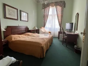 Pronájem ubytování, Karlovy Vary, Tržiště, 1316 m2