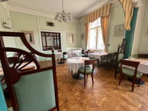 Pronájem ubytování, Karlovy Vary, Tržiště, 1316 m2