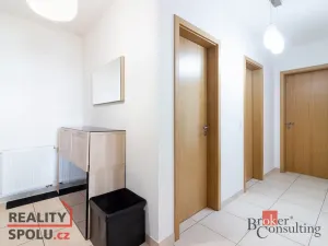 Pronájem bytu 3+kk, Praha - Řeporyje, Wiesenthalova, 76 m2