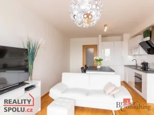 Pronájem bytu 3+kk, Praha - Řeporyje, Wiesenthalova, 76 m2