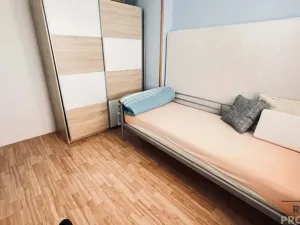 Prodej rodinného domu, Návsí, Jahodová, 240 m2