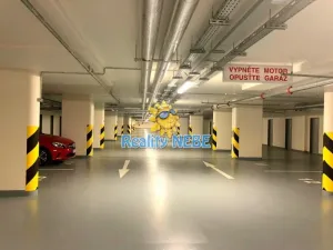 Pronájem bytu 1+kk, Praha - Vršovice, Novgorodská, 30 m2