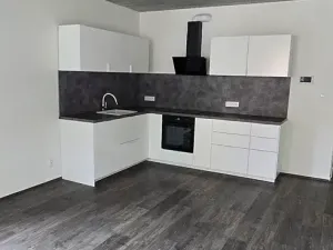 Pronájem bytu 3+kk, Kladno, Vrchlického, 96 m2