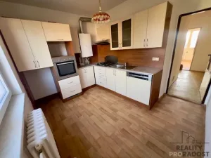 Prodej bytu 3+1, Hodonín, Erbenova, 85 m2