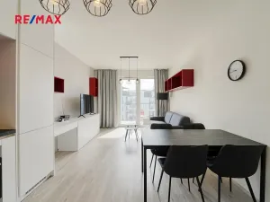 Pronájem bytu 1+kk, Plzeň, Františka Kováříka, 32 m2