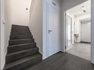 Pronájem rodinného domu, Praha - Březiněves, Skřivánčí, 157 m2