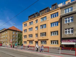 Pronájem bytu 3+kk, Praha - Břevnov, Bělohorská, 75 m2