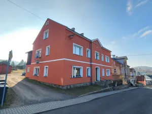 Prodej bytu 2+1, Dolní Poustevna, Sadová, 78 m2